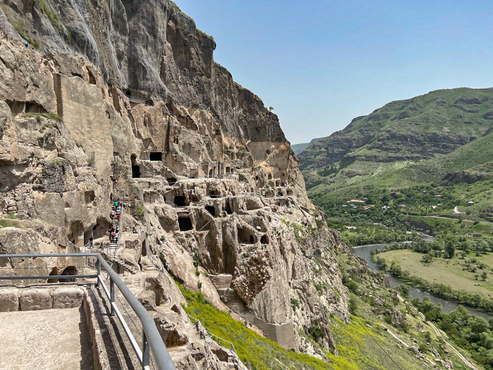 Vardzia